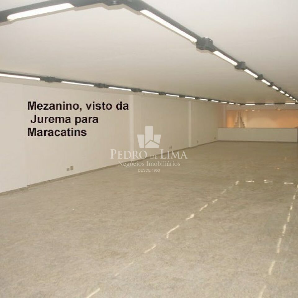 Prédio Comercial com 1553m², duas frentes e 40 vagas subsolo em Moema