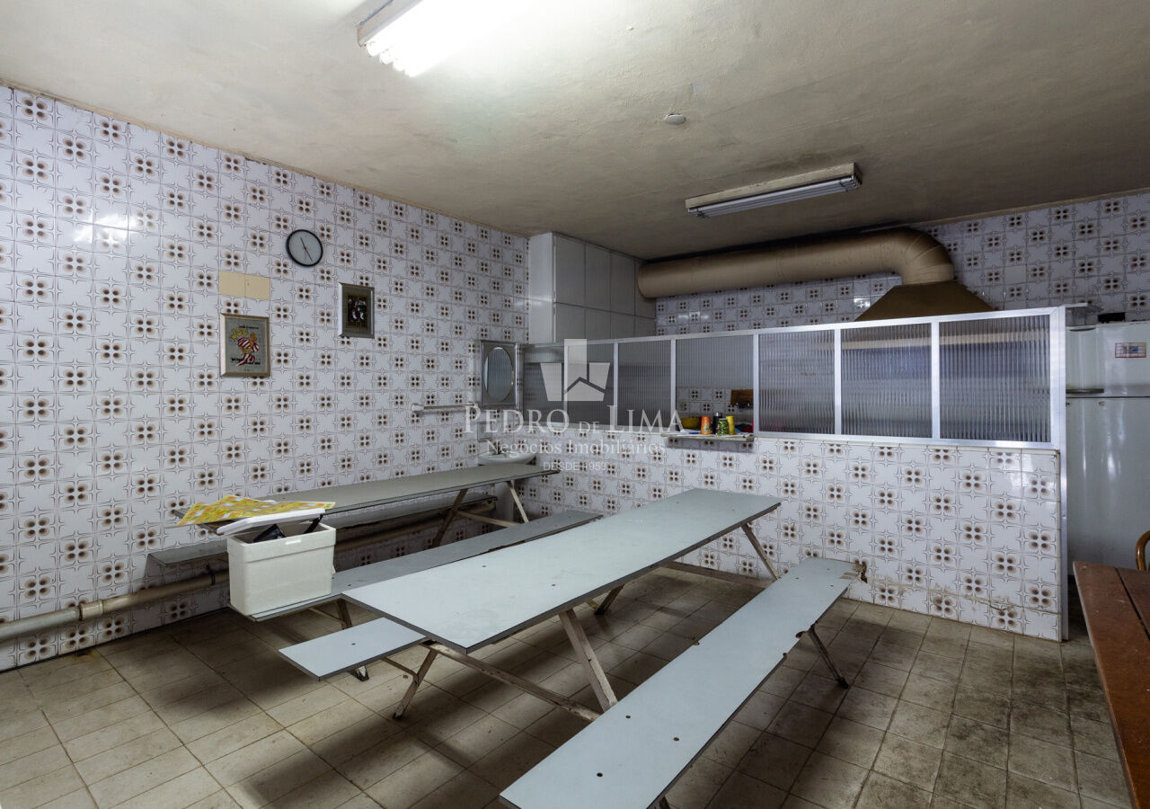 Terreno em zoneamento ZEUP, na Vila Carrão com 1595m² - Vende ou Aluga