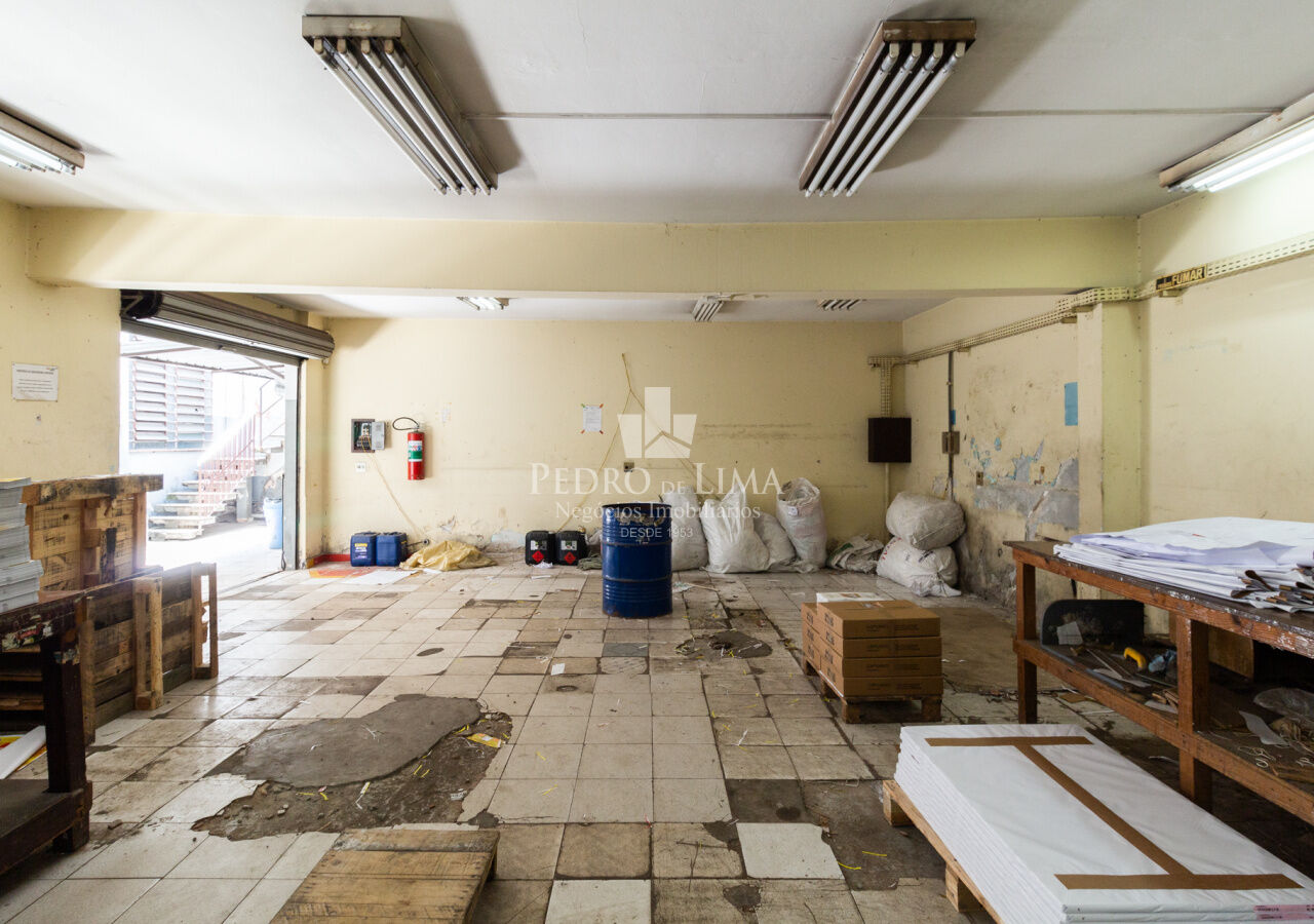 Terreno em zoneamento ZEUP, na Vila Carrão com 1595m² - Vende ou Aluga