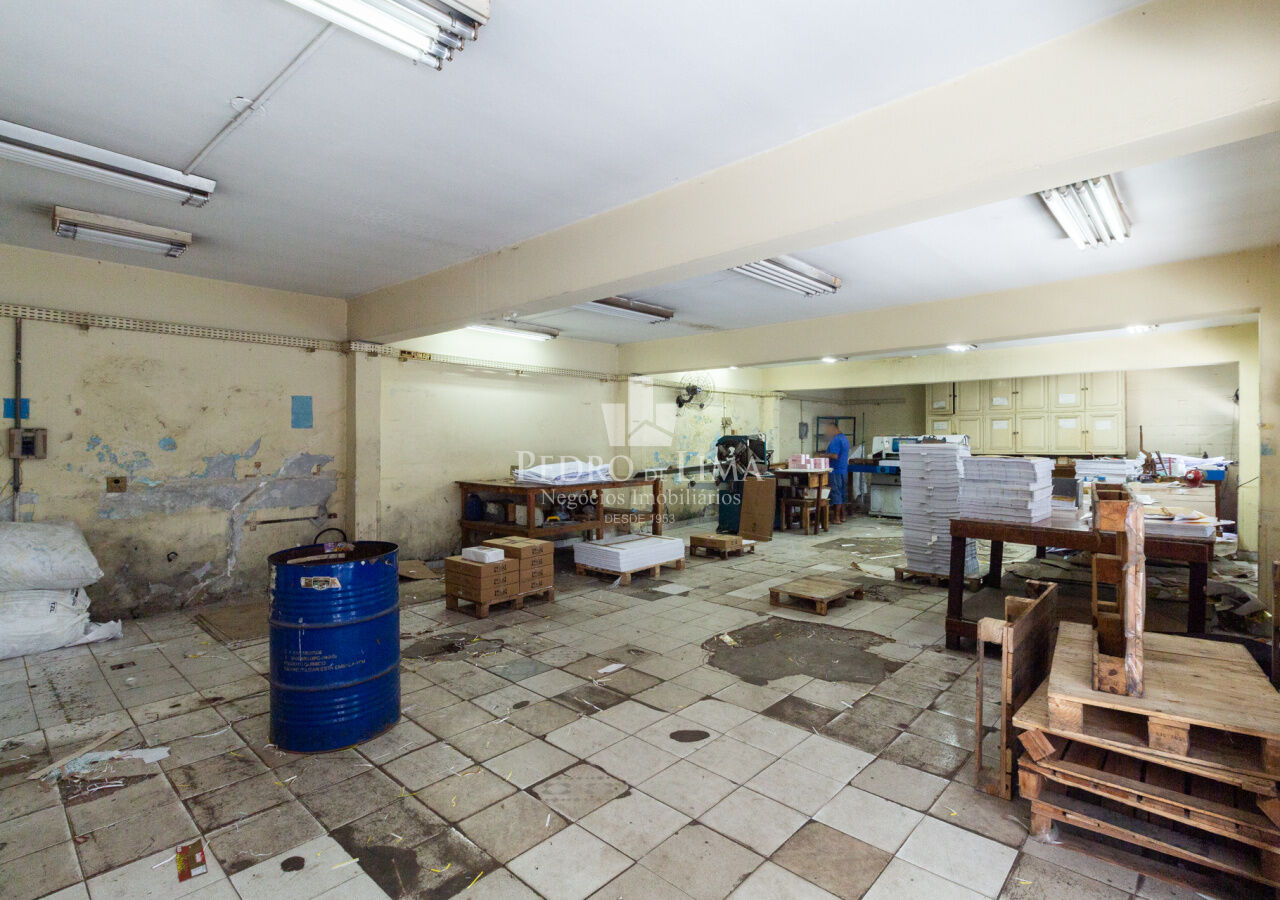 Terreno em zoneamento ZEUP, na Vila Carrão com 1595m² - Vende ou Aluga