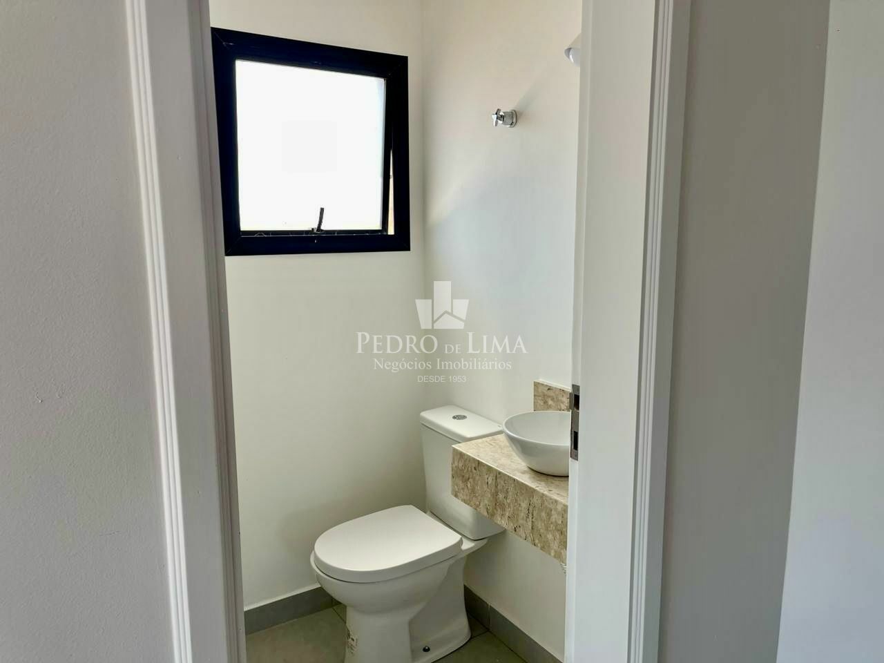 Apartamento 3 suítes, 197m², 2 vagas no Tatuapé. Condomínio Ana Paula.