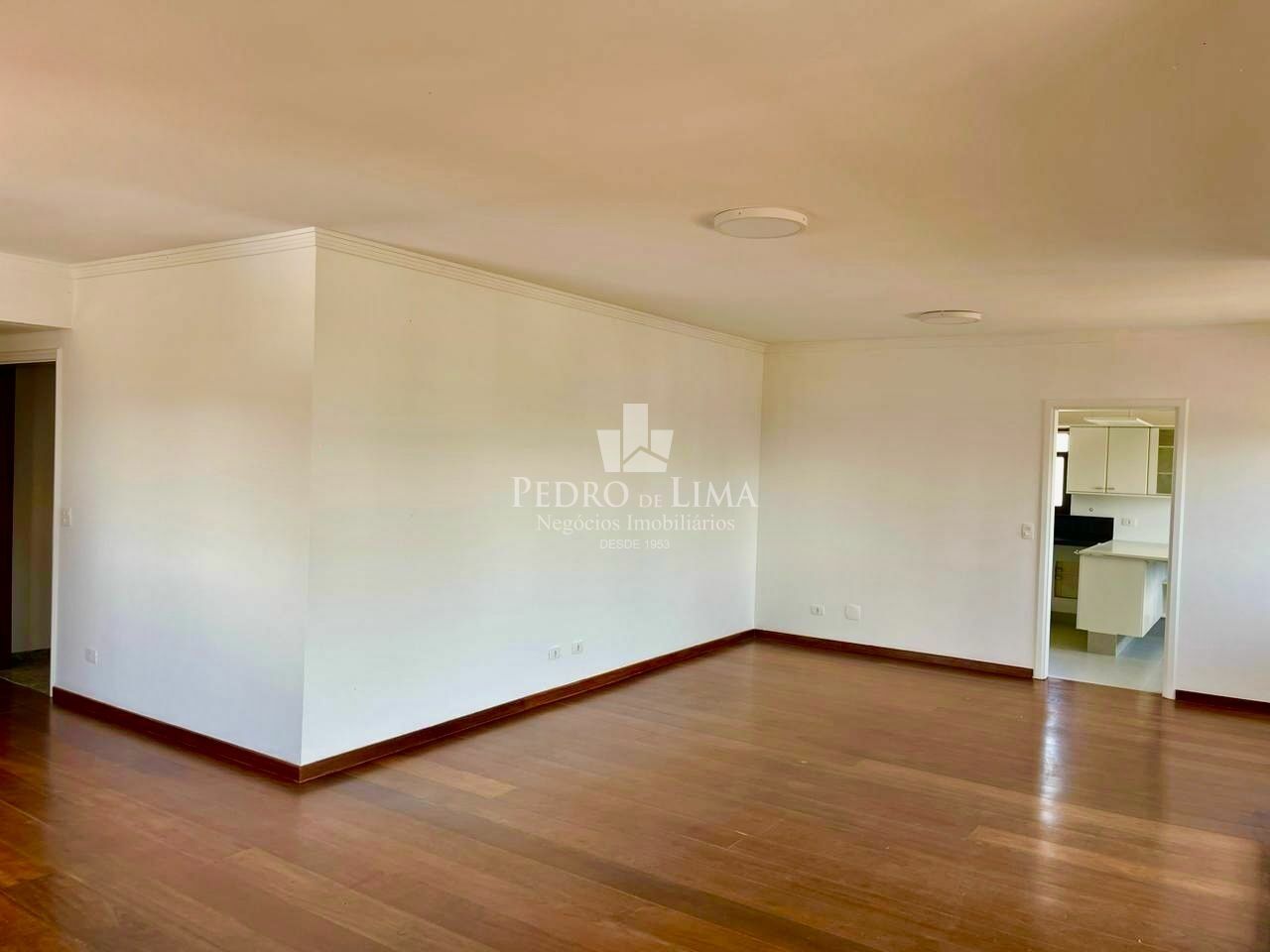 imagem do imovel Apartamento 3 suítes, 197m², 2 vagas no Tatuapé. Condomínio Ana Paula. ref: TP27790