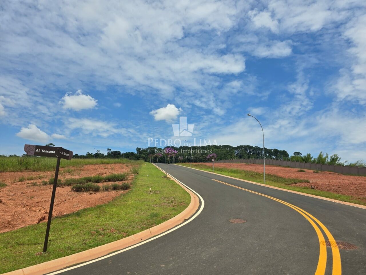Condomínio Tamboré Jundiai_ 1.002,70 m²_ total infraestrutura