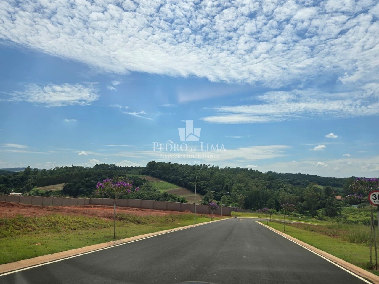 Condomínio Tamboré Jundiai_ 1.002,70 m²_ total infraestrutura