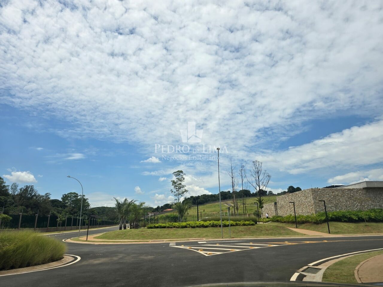Condomínio Tamboré Jundiai_ 1.002,70 m²_ total infraestrutura