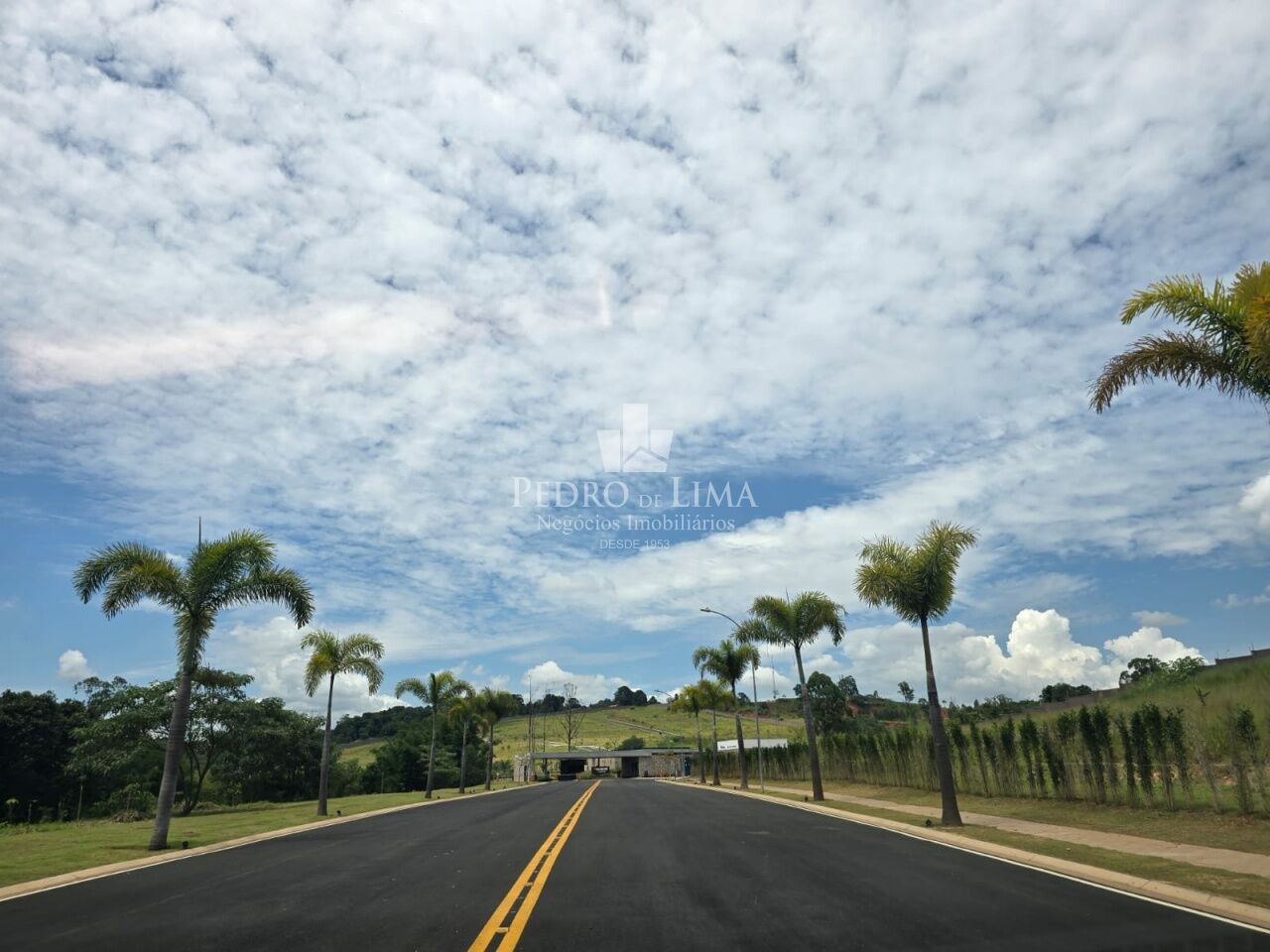 Condomínio Tamboré Jundiai_ 1.002,70 m²_ total infraestrutura