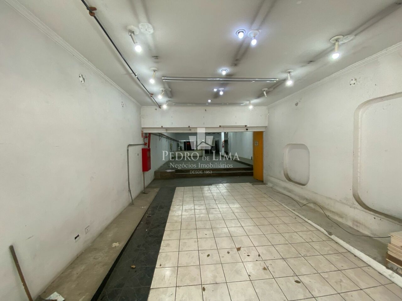 Galpão Comercial 430m² com vão livre no Itaim Bibi