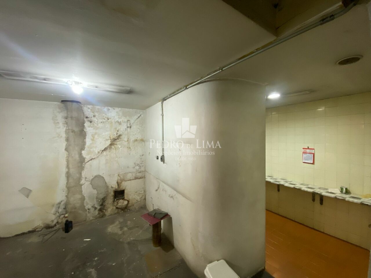 Galpão Comercial 430m² com vão livre no Itaim Bibi