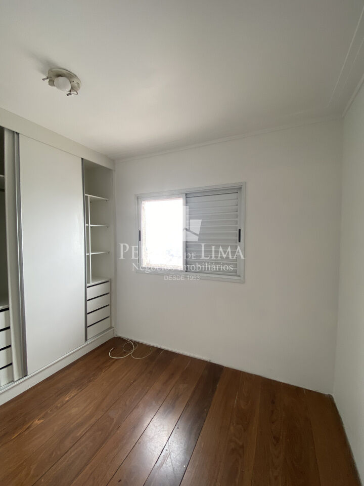 Apartamento com Mezanino 3 quartos sendo 1 suíte e 2 vagas fixas. Condomínio  Verdes Praças