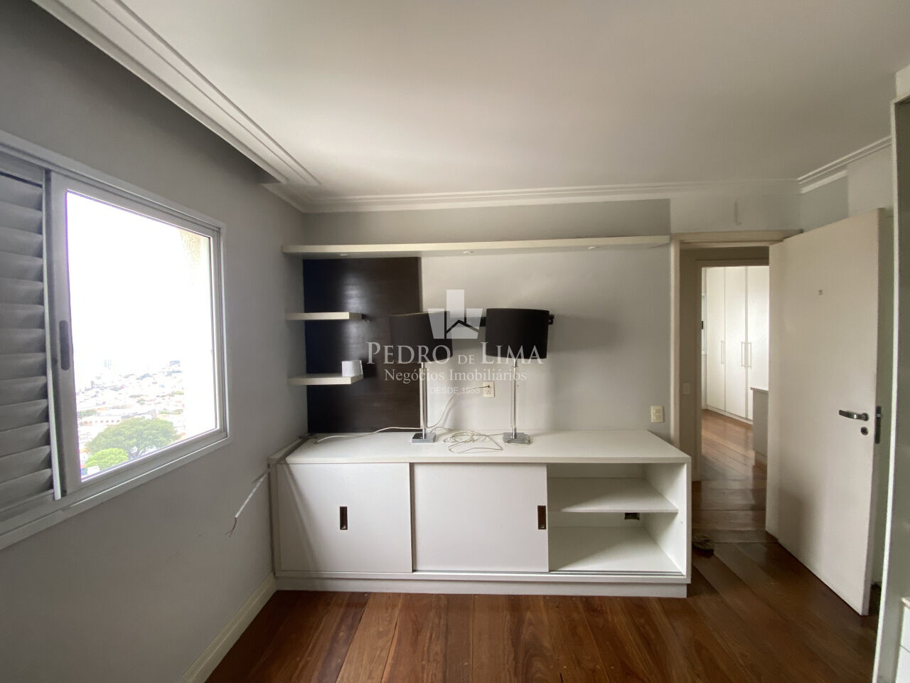 Apartamento com Mezanino 3 quartos sendo 1 suíte e 2 vagas fixas. Condomínio  Verdes Praças