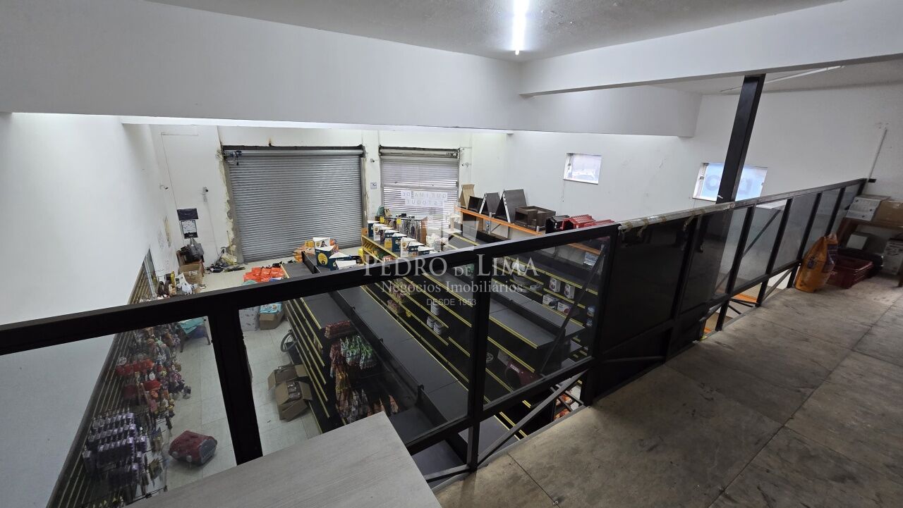 Prédio Comercial com 3000 ² - Vila Ema 