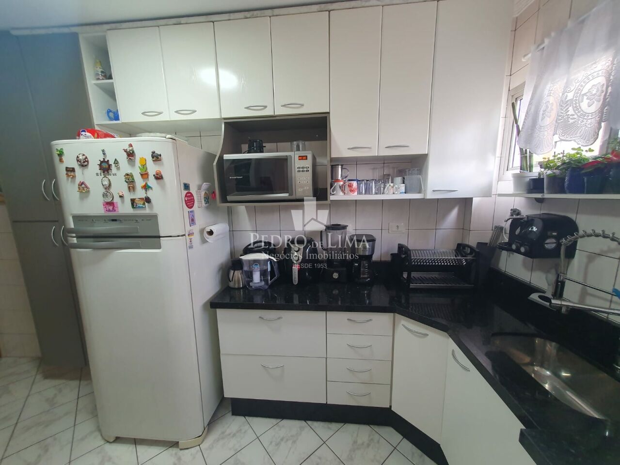 Apartamento no Tatuapé com 78m², 3 quartos, 1 vaga próximo ao Metrô Carrão. Condomínio Silvia Maria