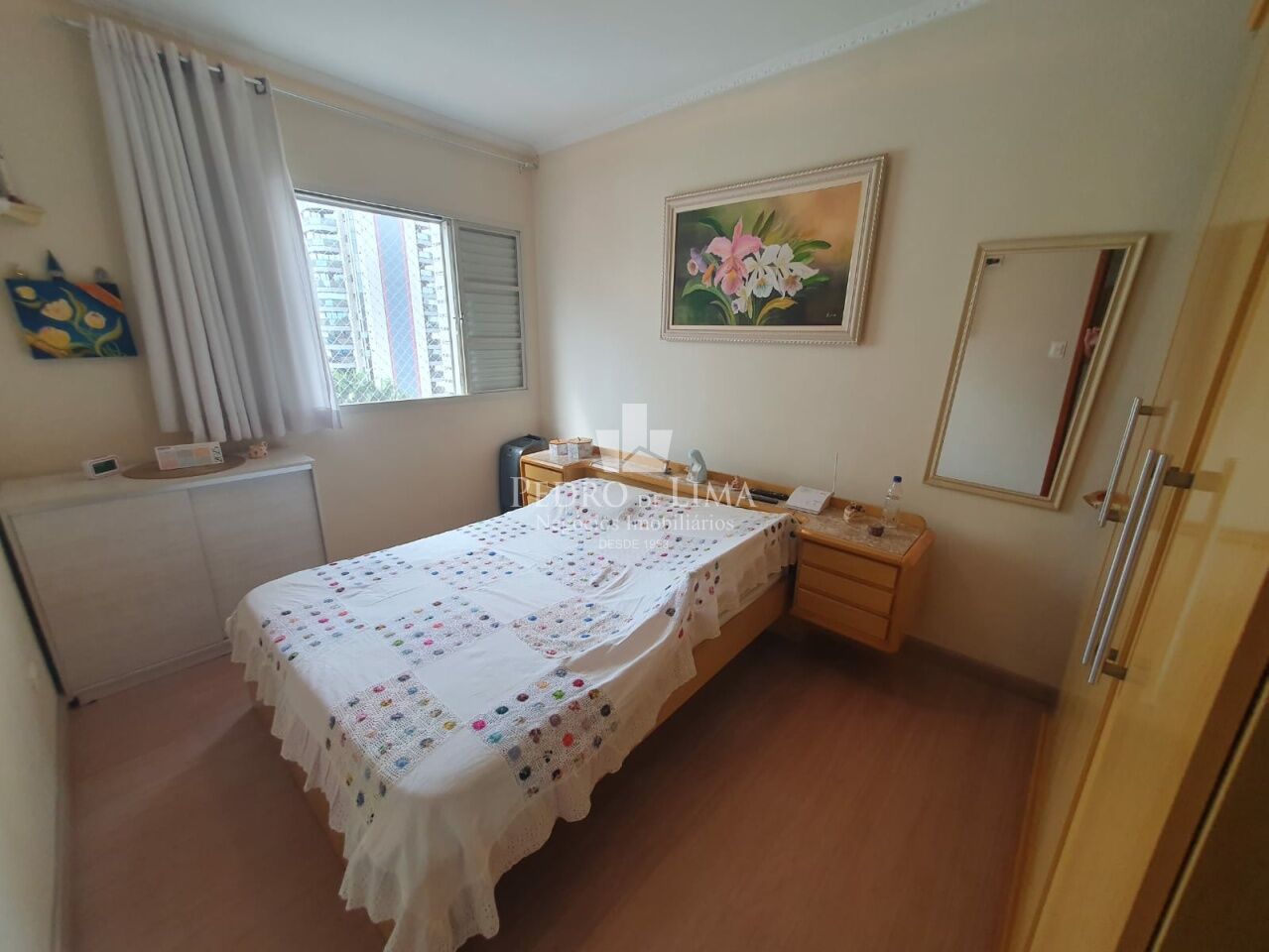 Apartamento no Tatuapé com 78m², 3 quartos, 1 vaga próximo ao Metrô Carrão. Condomínio Silvia Maria