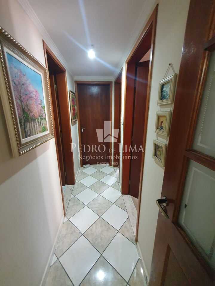 Apartamento no Tatuapé com 78m², 3 quartos, 1 vaga próximo ao Metrô Carrão. Condomínio Silvia Maria