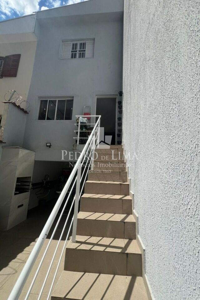 Sobrado na Penha com espaço Gourmet 2 quartos, 2 banheiros, 1 vaga de garagem