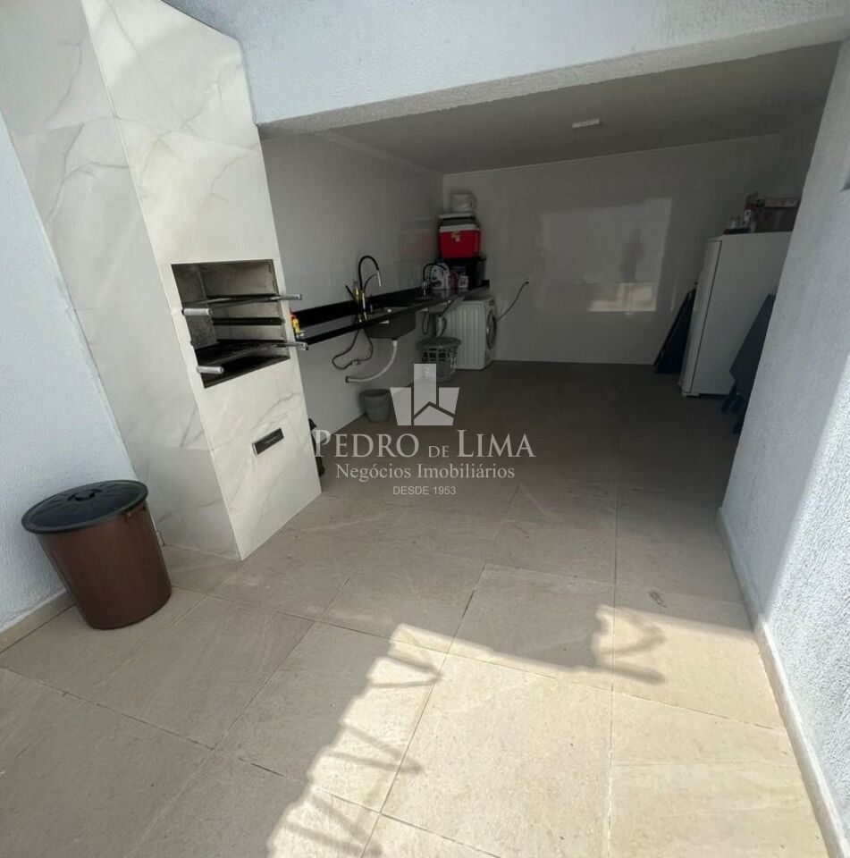 Sobrado na Penha com espaço Gourmet 2 quartos, 2 banheiros, 1 vaga de garagem