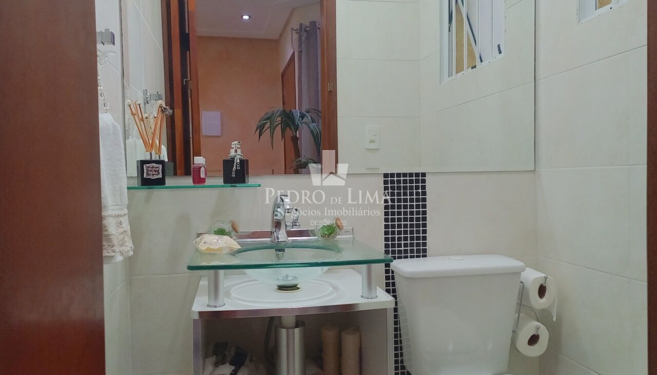 Sobrado 3 quartos, 1 suíte, 2 vagas - Vila Santa Isabel / Vila Carrão