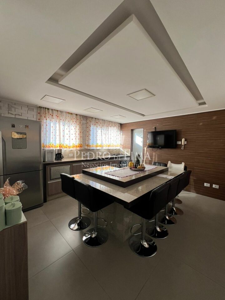 Apartamento cobertura 3 quartos 4 vagas na Água Rasa. Condomínio Oxford.
