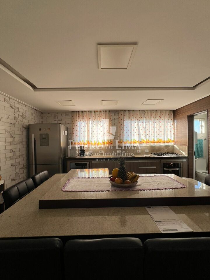 Apartamento cobertura 3 quartos 4 vagas na Água Rasa. Condomínio Oxford.