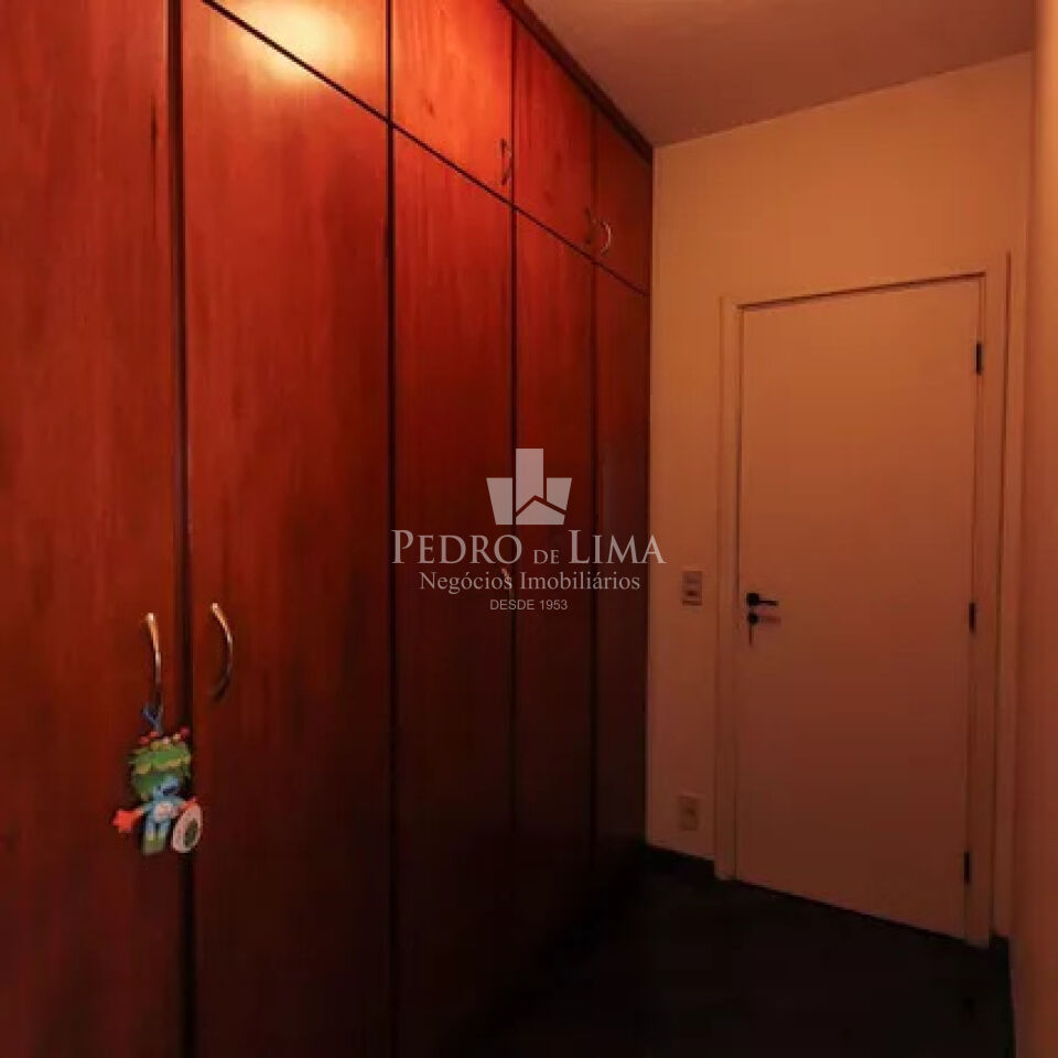 Apartamento com móveis planejados, Condomínio Astúrias no Anália Franco