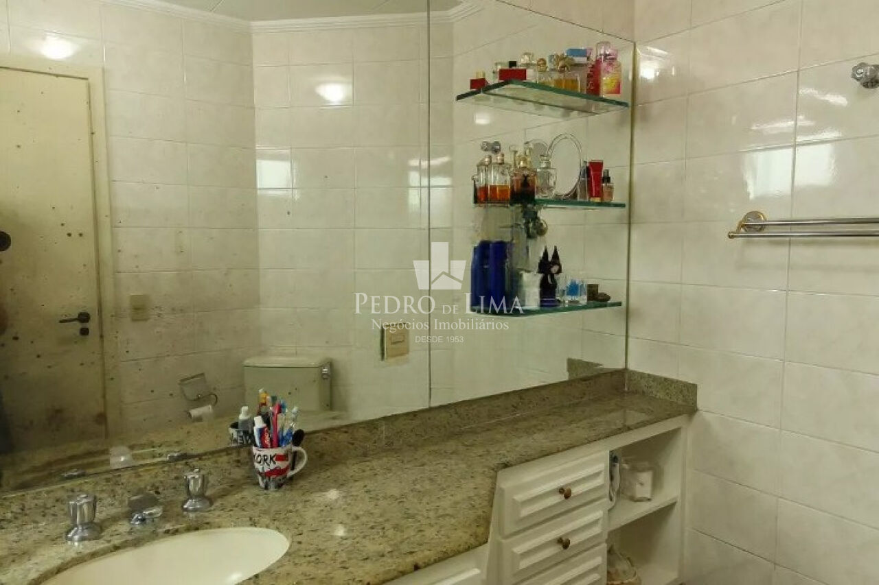 Apartamento com móveis planejados, Condomínio Astúrias no Anália Franco
