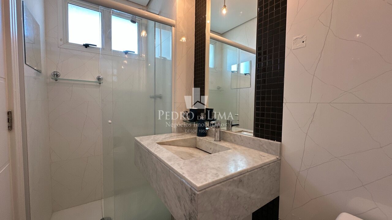 Duplex com 1 quarto, suíte, 2 vagas, Anália Franco. Condomínio Pozelli Loft Plus.