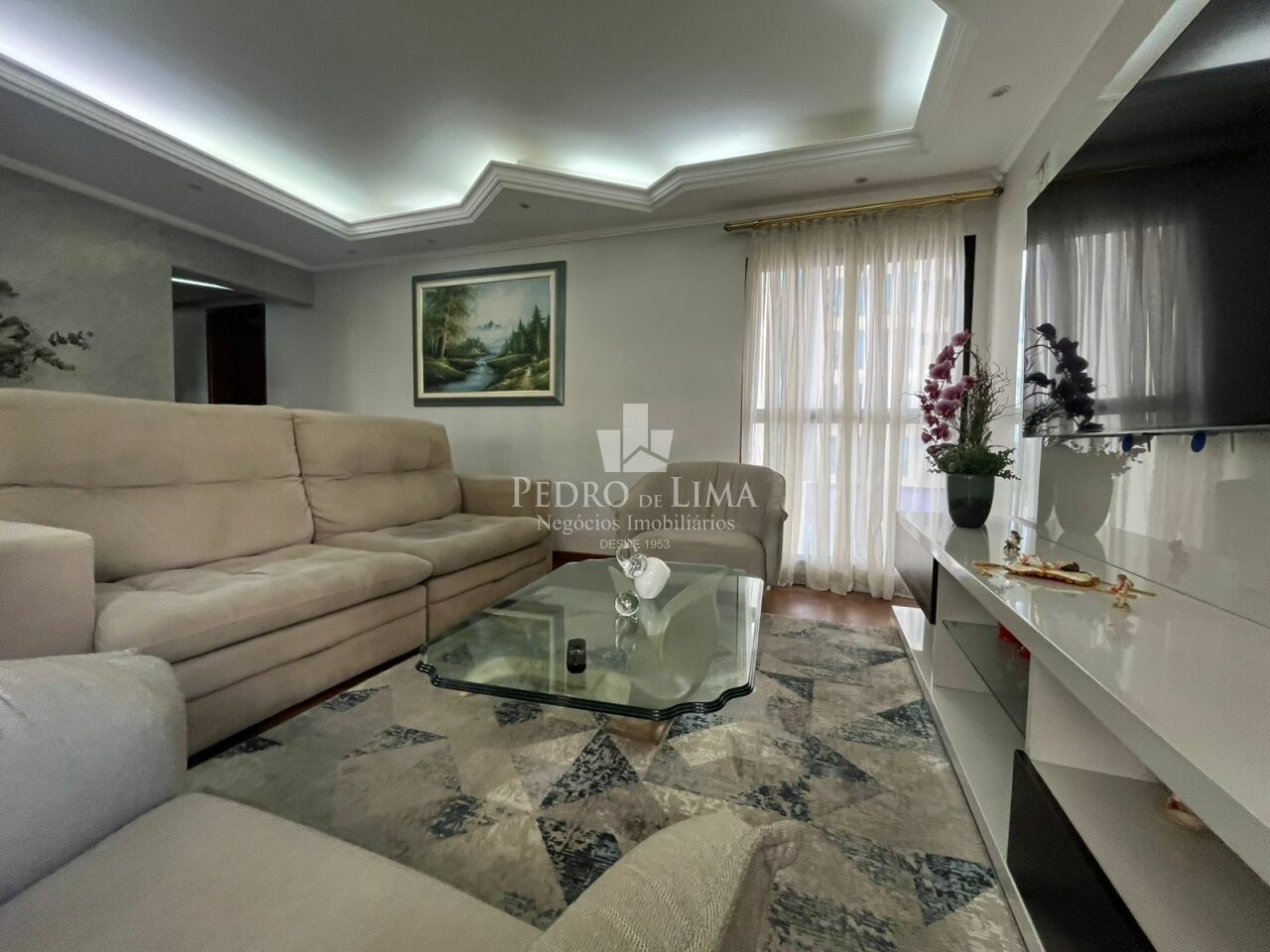 Apartamento 3 quartos, 2 vagas no Anália Franco. Condomínio Firenze & Venezia.