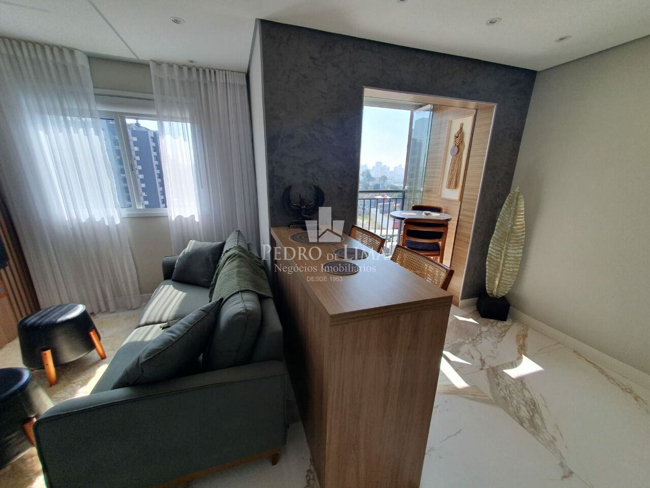 Apartamento mobiliado no Tatuapé, 67m², 3 quartos sendo 1 suíte e 1 vaga. Condomínio Teg Vila Carrão