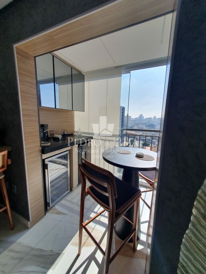 Apartamento mobiliado no Tatuapé, 67m², 3 quartos sendo 1 suíte e 1 vaga. Condomínio Teg Vila Carrão