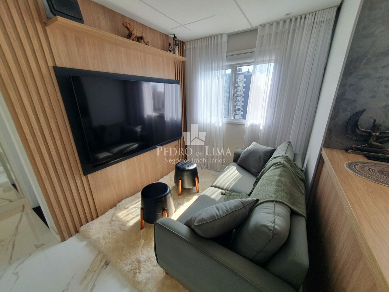 Apartamento mobiliado no Tatuapé, 67m², 3 quartos sendo 1 suíte e 1 vaga. Condomínio Teg Vila Carrão