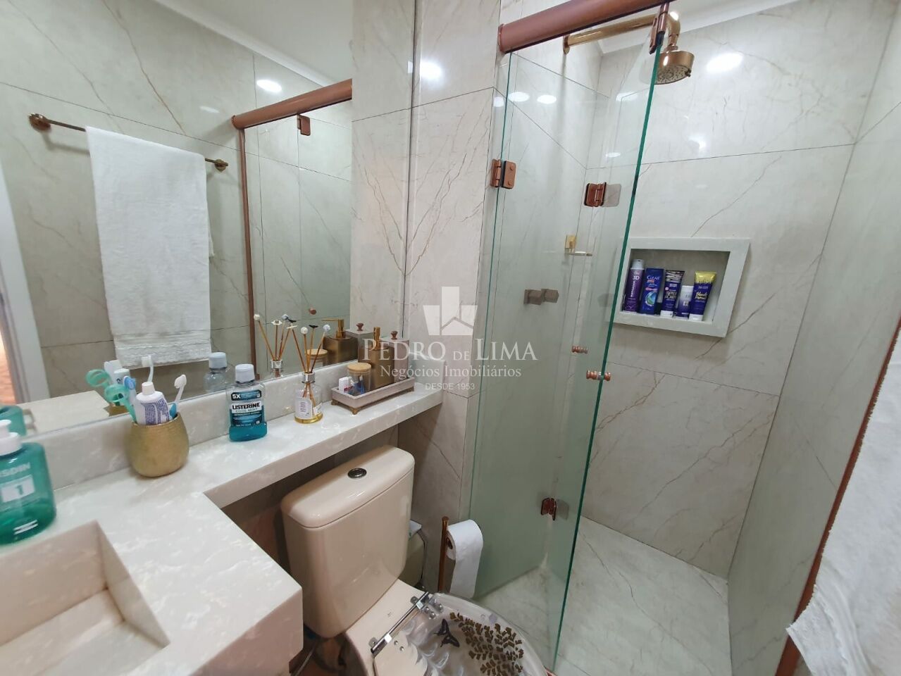 Apartamento mobiliado no Tatuapé, 67m², 3 quartos sendo 1 suíte e 1 vaga. Condomínio Teg Vila Carrão