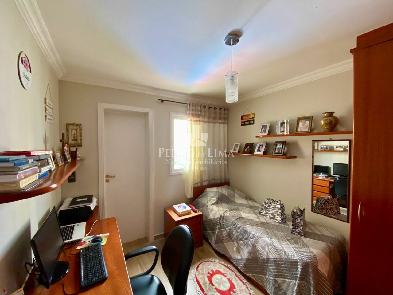 Apartamento com 3 suítes e 3 vagas no condomínio Champs Elysees