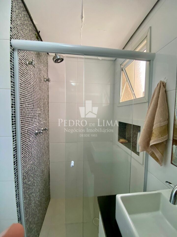 Apartamento com 3 suítes e 3 vagas no condomínio Champs Elysees