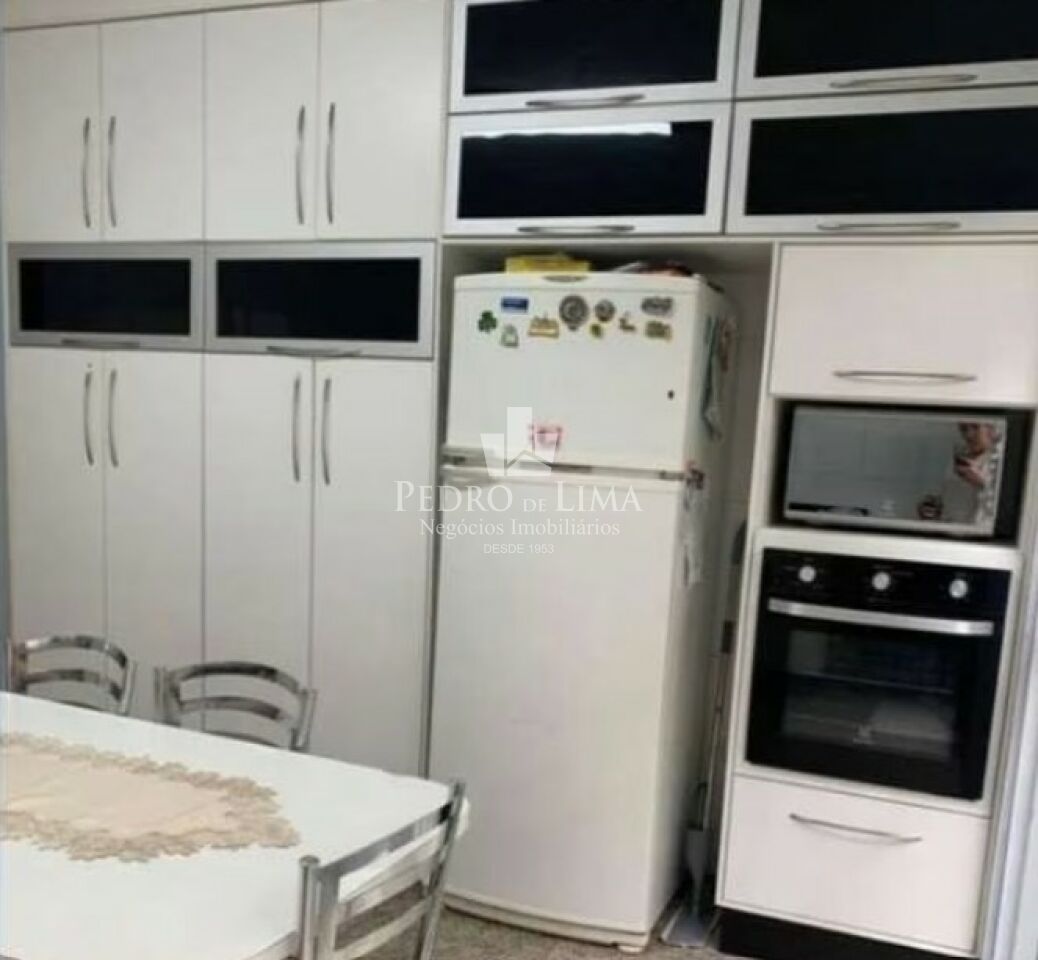 Sobrado Frontal, 3 dormitórios, 3 banheiros, 2 vagas