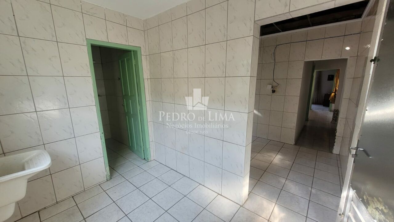Casa Térrea com Edícula 3 quartos, 4 vagas de garagem - Aricanduva
