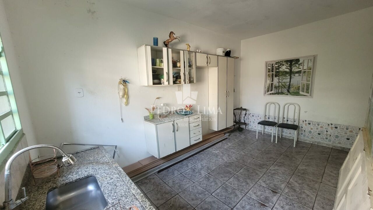 Casa Térrea com Edícula 3 quartos, 4 vagas de garagem - Aricanduva