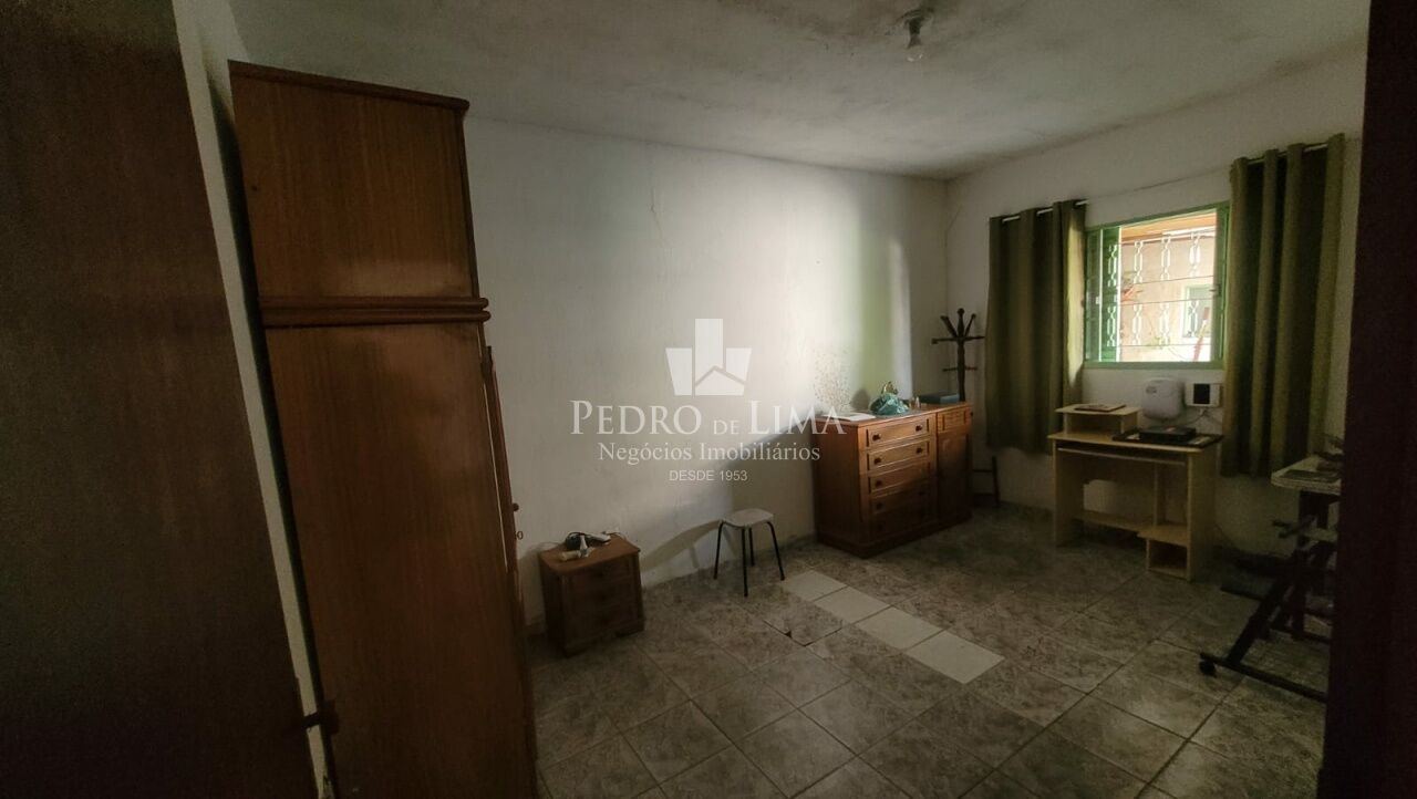 Casa Térrea com Edícula 3 quartos, 4 vagas de garagem - Aricanduva