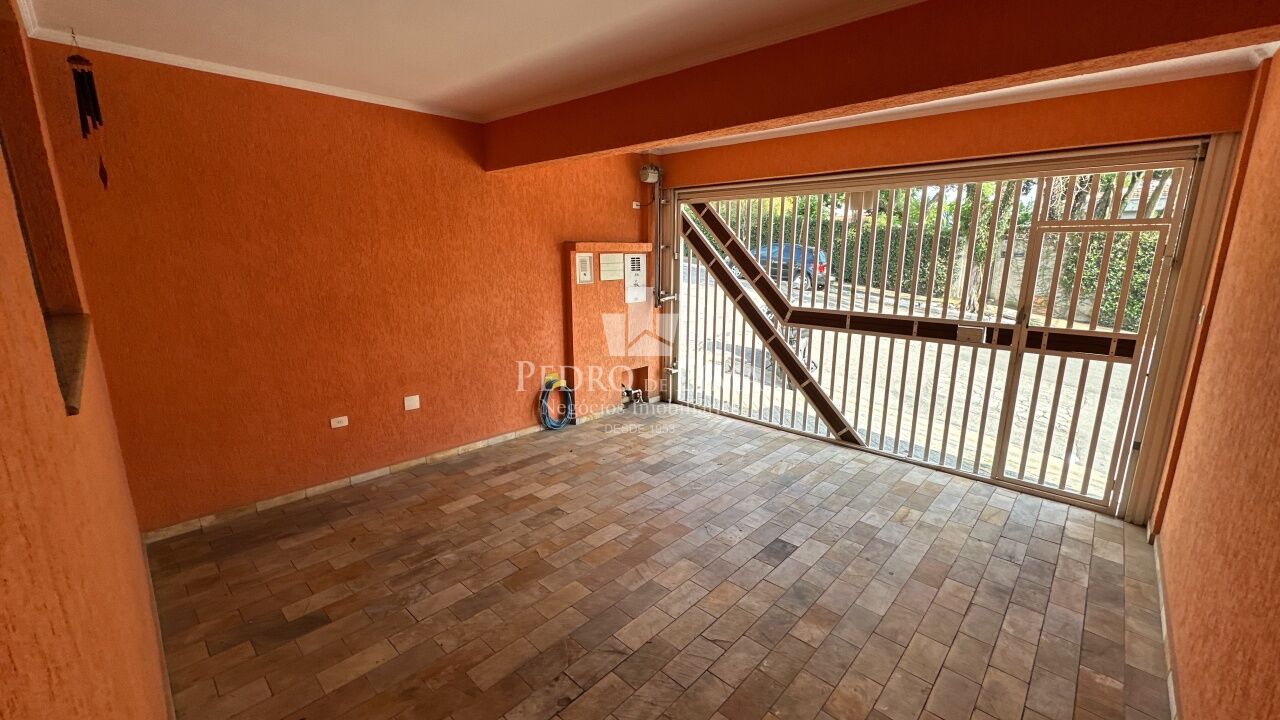 Sobrado com 4 quartos (1 suíte), 2 vagas - Vila Antonieta - Aricanduva