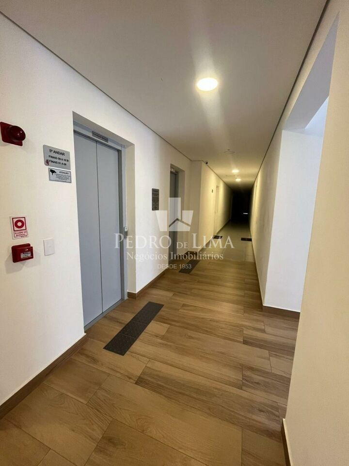 Apartamento 38m², 2 Quartos, sala com sacada, na Vila Invernada