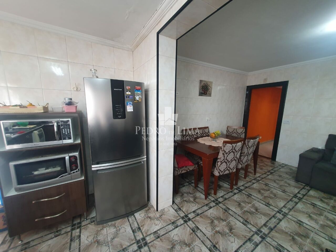 imagem do imovel Sobrado Frontal, 4 dormitórios, 2 vagas na Água Rasa ref: TP28451