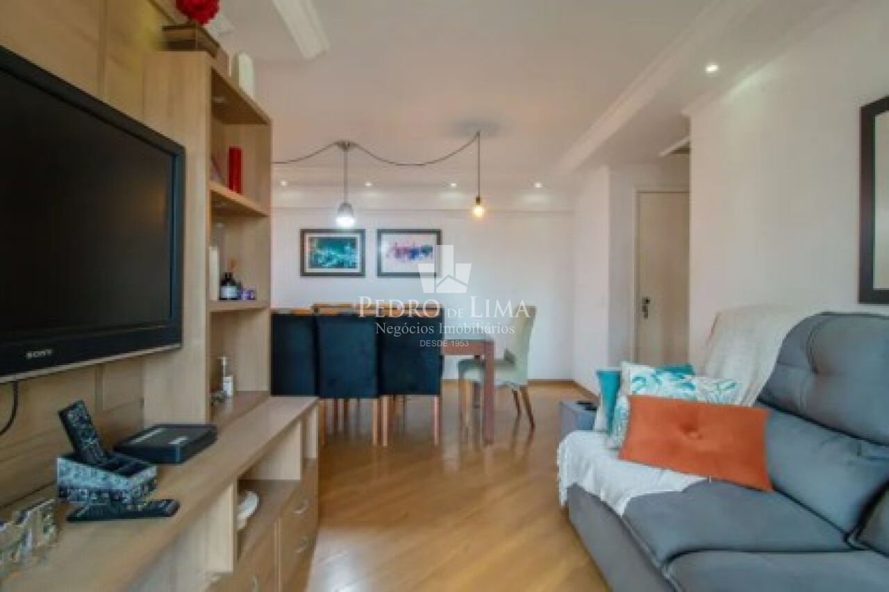 Apartamento 3 quartos 1 suíte 1 vaga , 2 banheiros, 90 m² no Tatuapé. Condomínio Piazza Di Spagna.