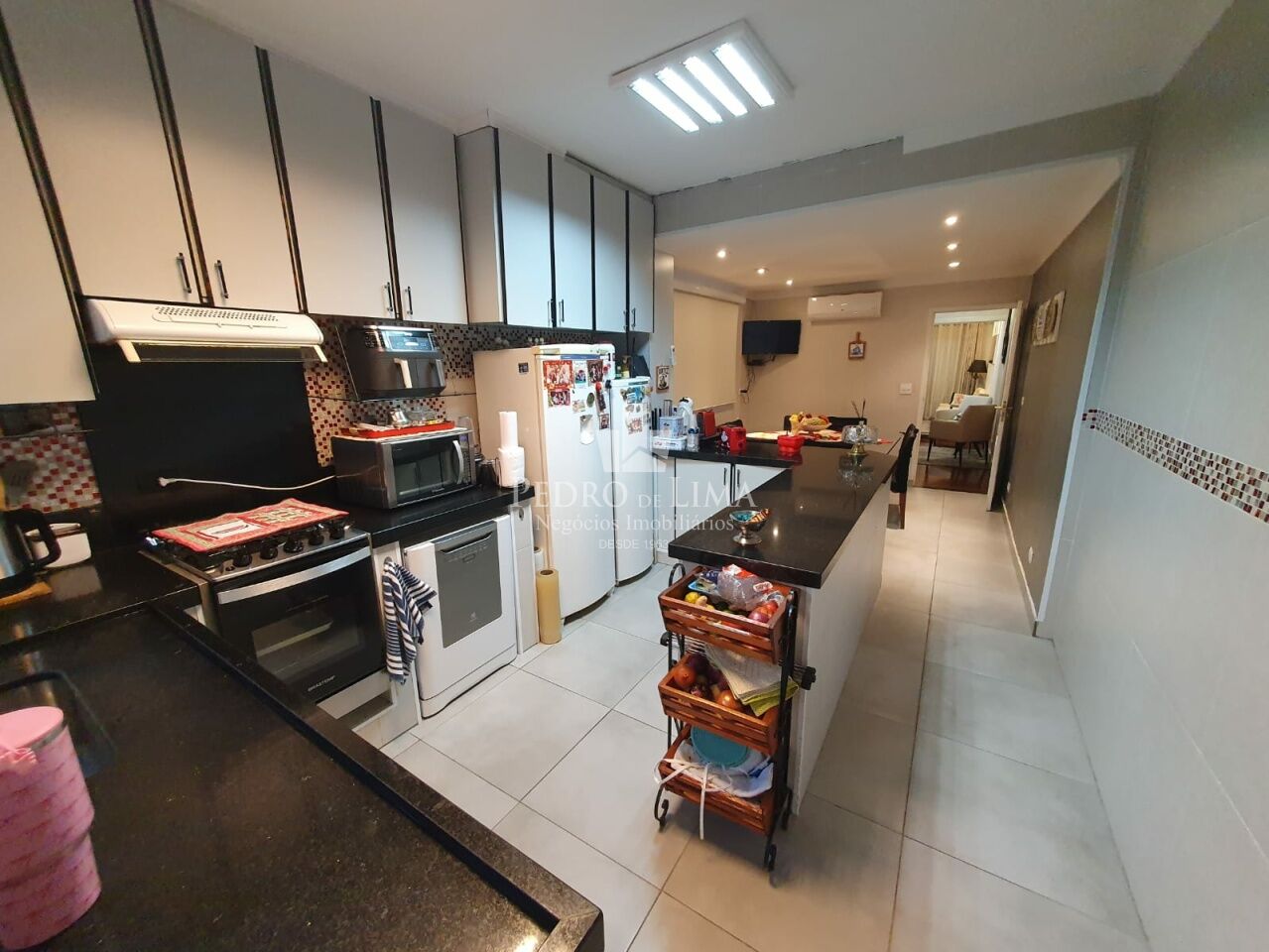 imagem do imovel Casa de Vila no Tatuapé com 140m², 3 suítes, área com churrasqueira e forno de pizza. ref: TP28516