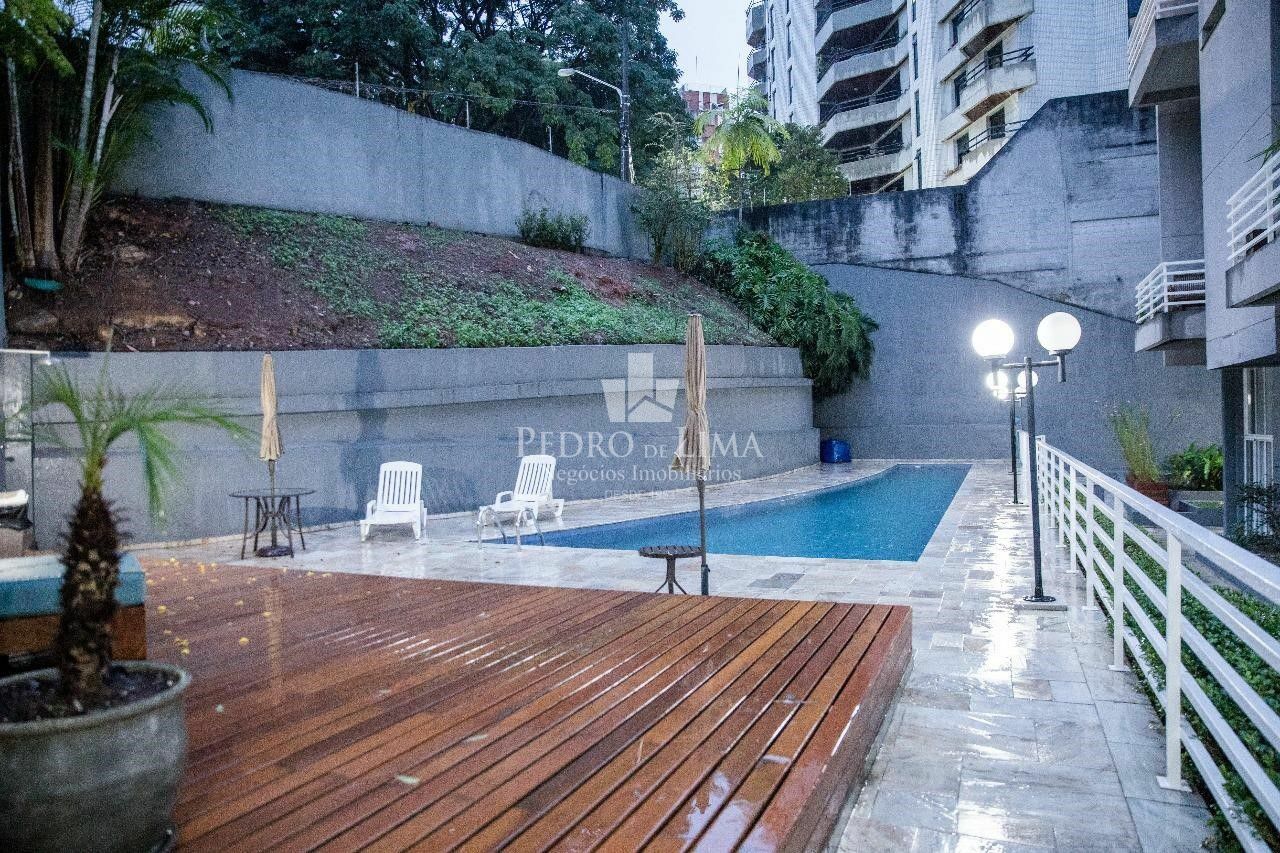 Loft Duplex de 86m² no Morumbi com móveis planejados. Condomínio Urban Loft