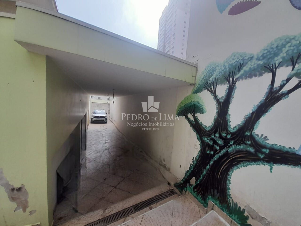 imagem do imovel Sobrado Vila Carrao , 6 dormitorios ,3 suites e 5 vagas de garagem  ref: TP28587