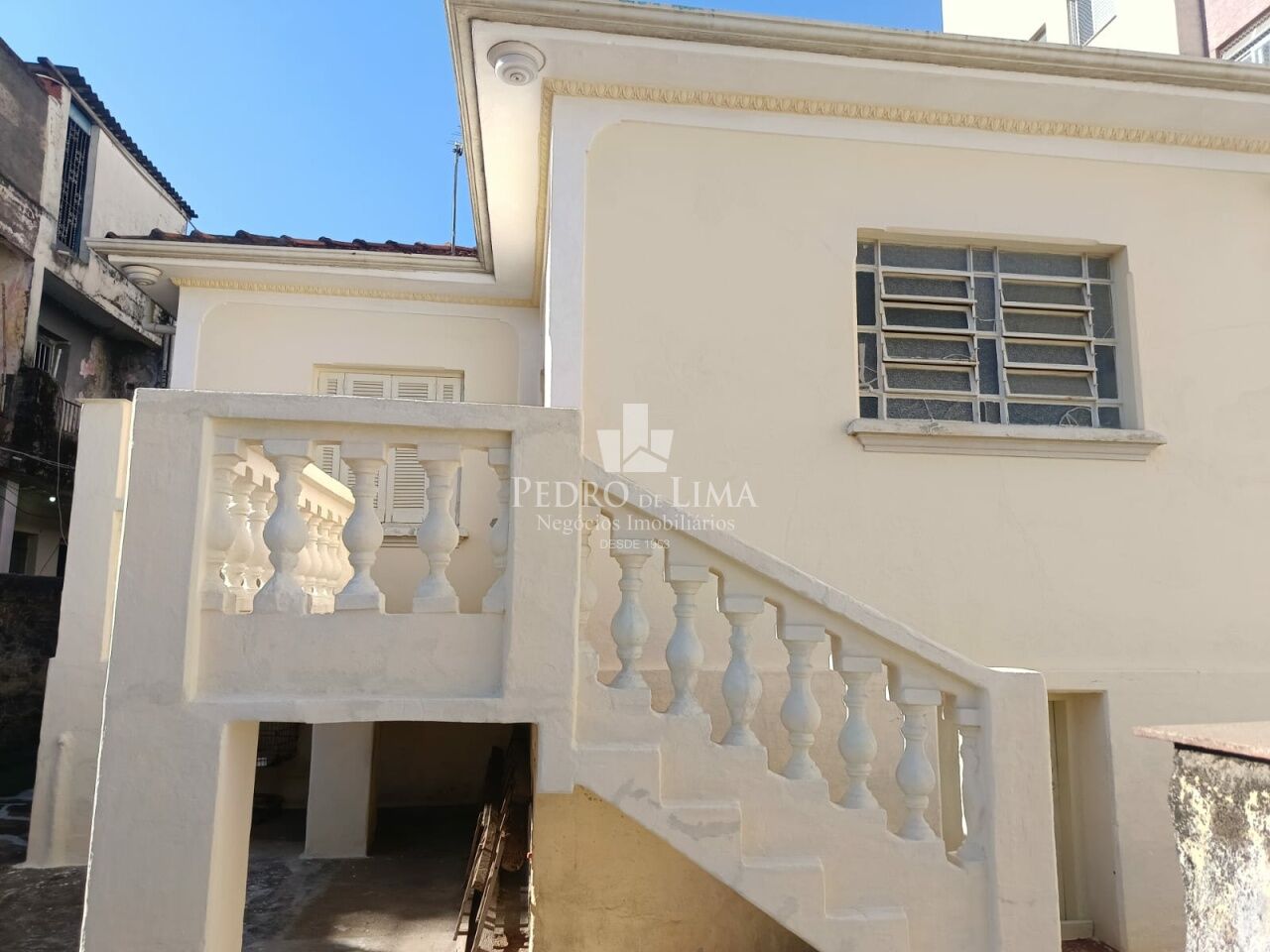 Terreno no Carrão, área de 458,m² com frente de 9,30m²