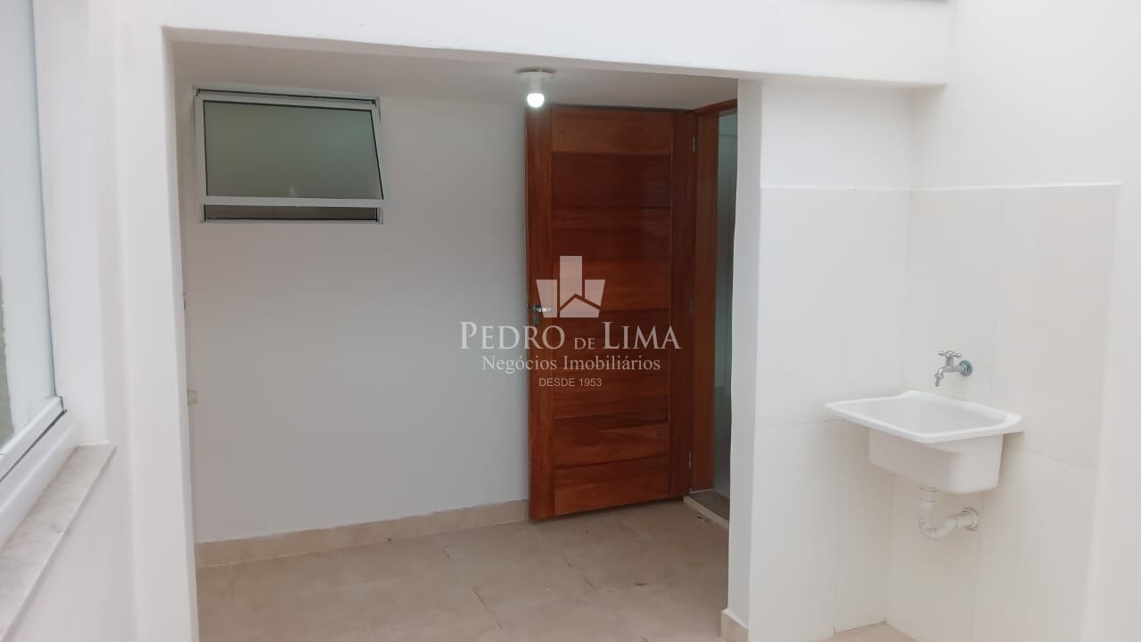 Imóvel comercial novo, na Mooca,com 3 salas e 70 m2 