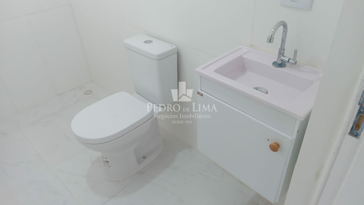 Imóvel comercial novo, na Mooca,com 3 salas e 70 m2 