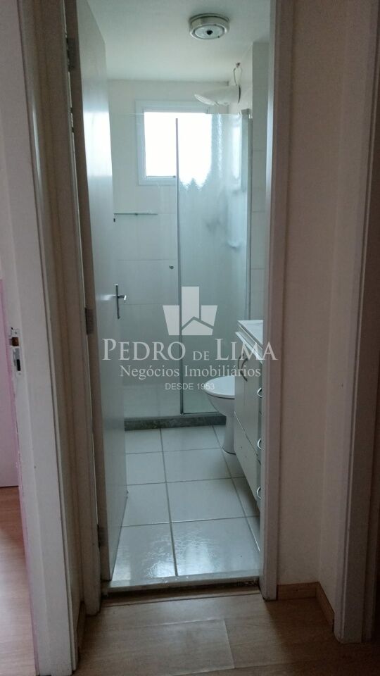 Apartamento 2 quartos, 1 vaga na Penha. Condomínio Fascino.