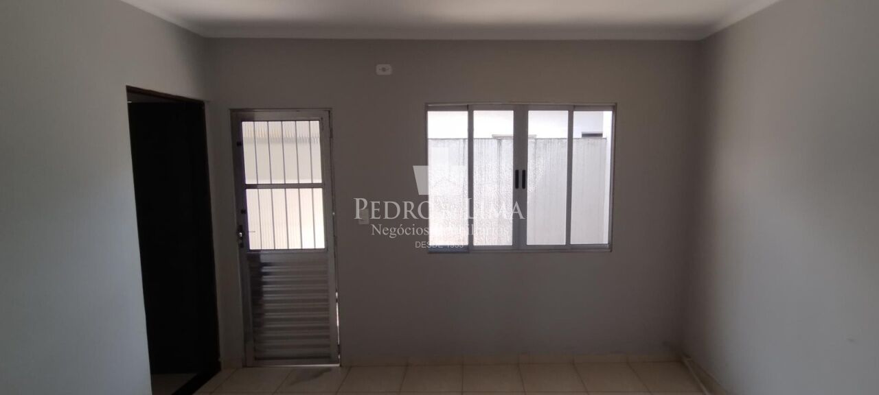 Salão Comercial e 2 casas assobradada com 1 quarto cada - Sapopemba