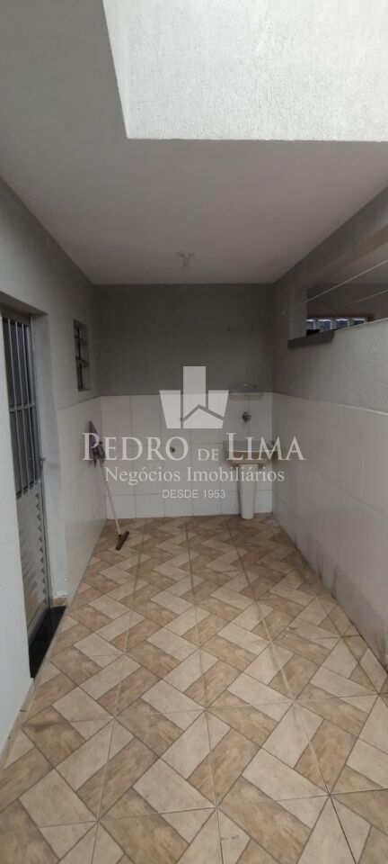 Salão Comercial e 2 casas assobradada com 1 quarto cada - Sapopemba